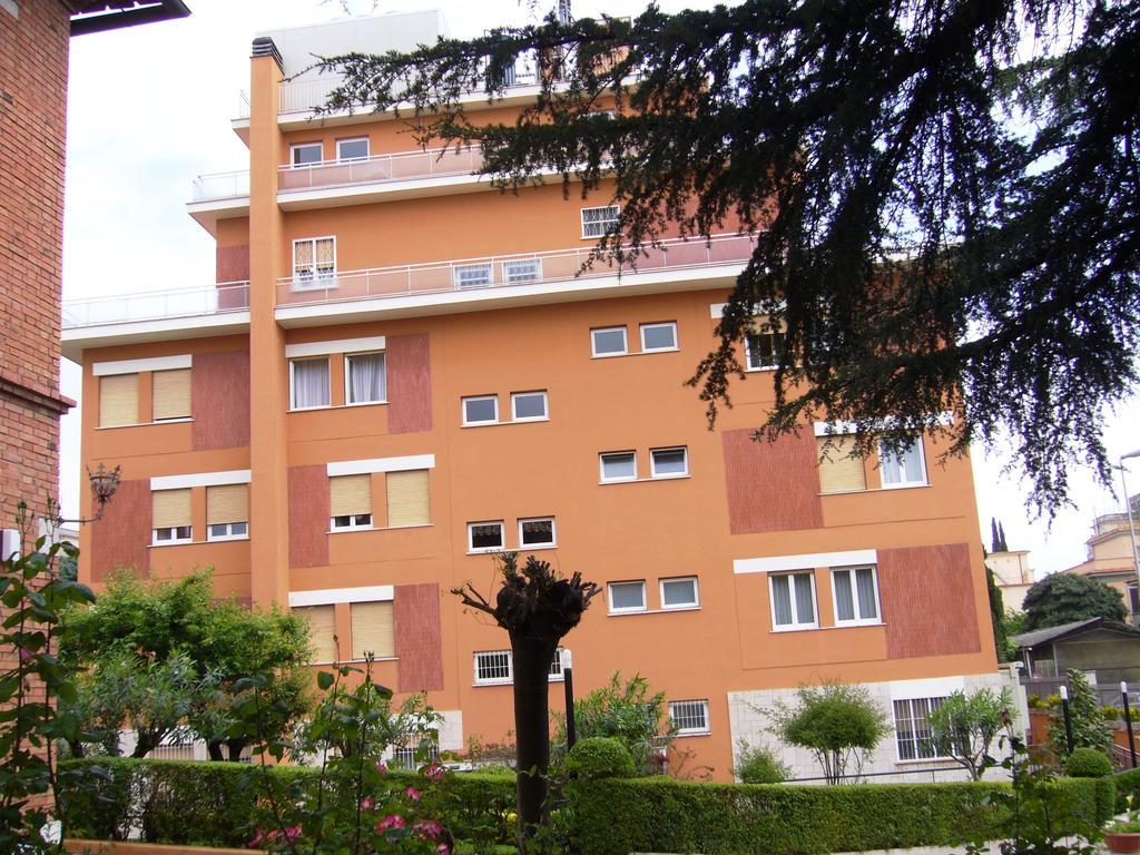 La Casa di Nazareth Hotel Roma Exterior foto